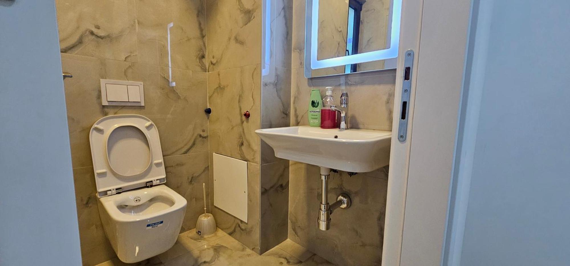 Free Parking Tirana Modern Escape Appartement Buitenkant foto