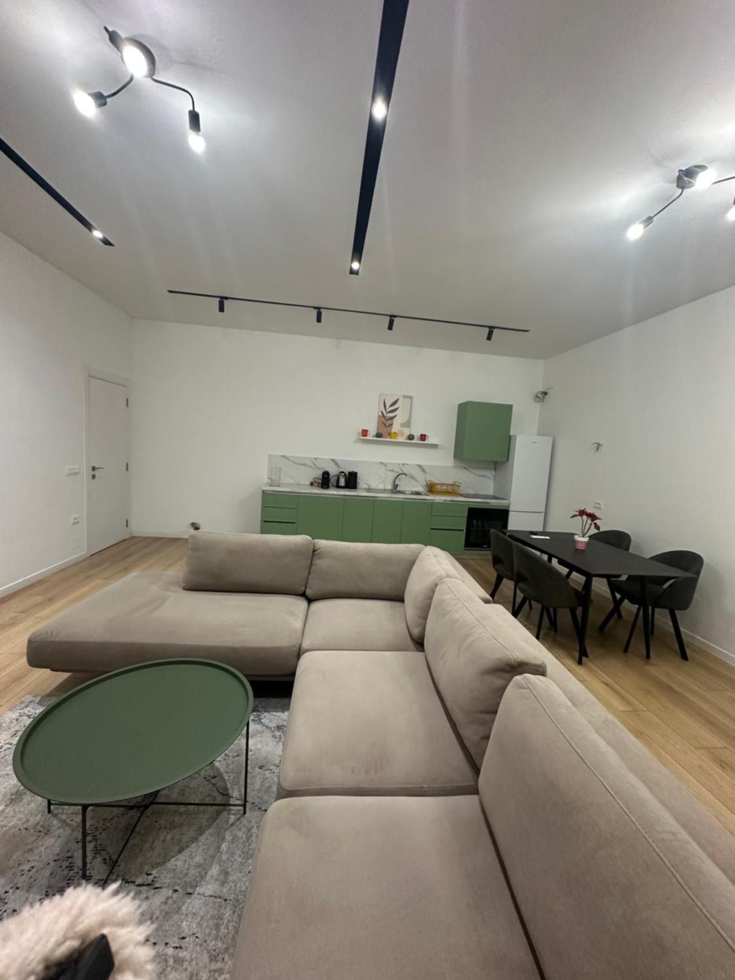 Free Parking Tirana Modern Escape Appartement Buitenkant foto