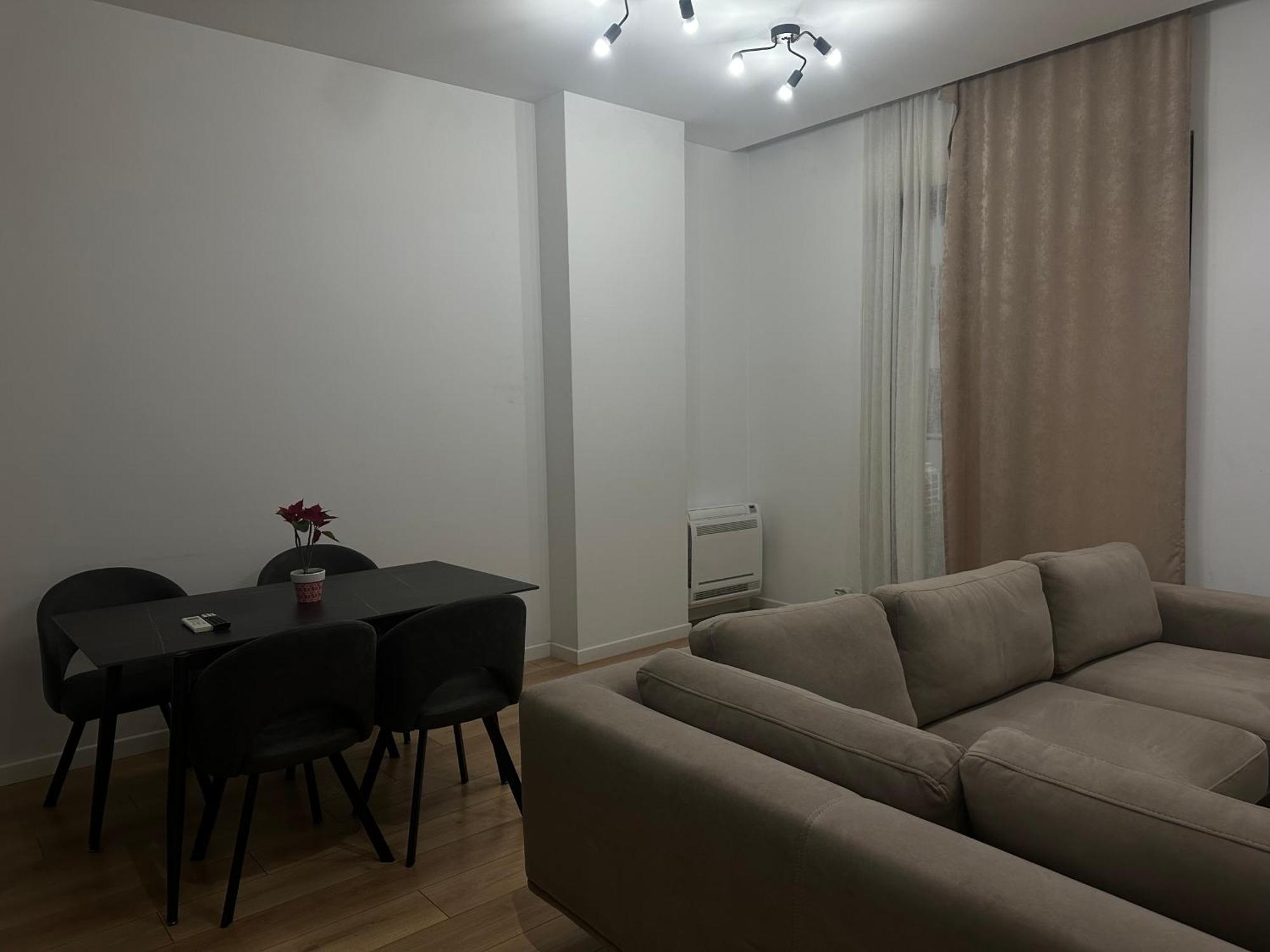 Free Parking Tirana Modern Escape Appartement Buitenkant foto